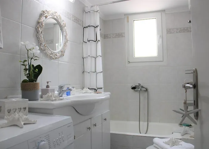 Stardust, The Studio