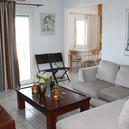 Stardust, The Studio Apartman Adámasz