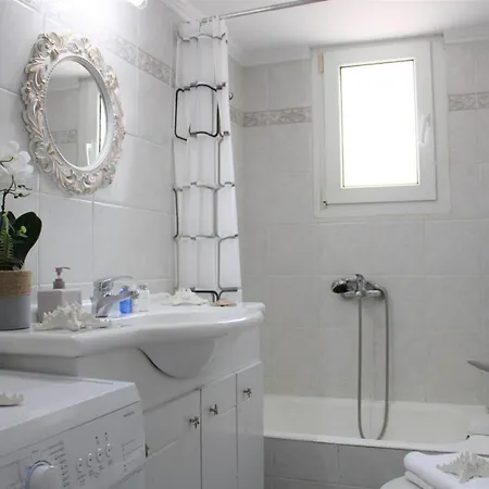 Stardust, The Studio