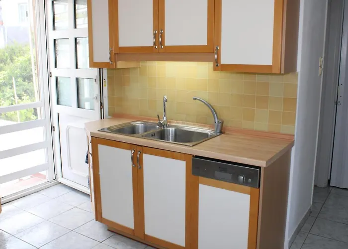 Stardust, The Studio Appartement